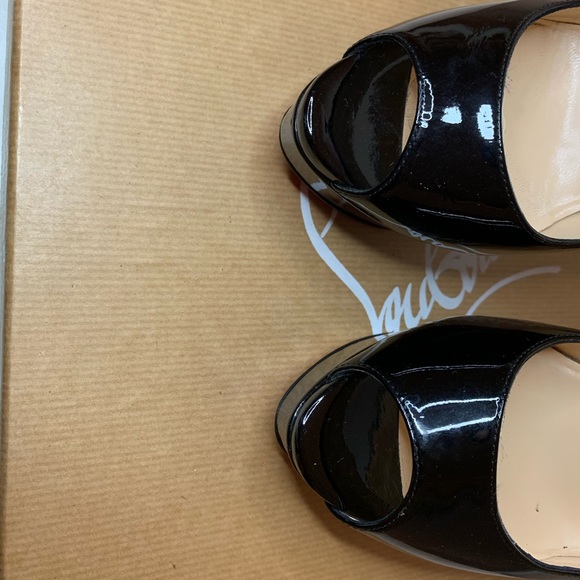 Christian Louboutin Lady Peep - Picture 7 of 8
